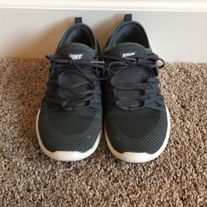 Nike TR 7 training shoes